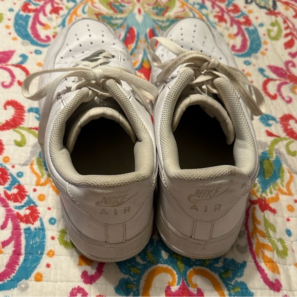 Nike Air Force Ones 10.5M - Picture 3 of 5